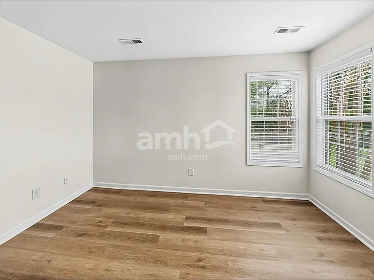 10510 Glory Meadow Ct — Photo 17