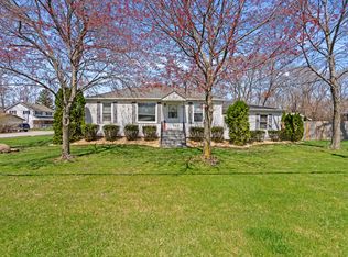 700 Thornton St, Lockport, IL 60441