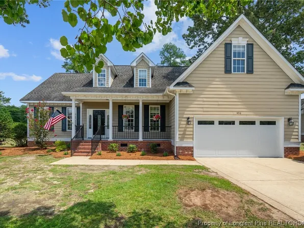 1816 Holloman Dr, Fayetteville, NC 28312