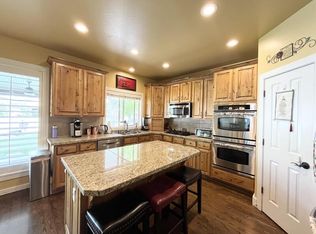 2035 E Quartzridge Dr, Sandy, UT 84092