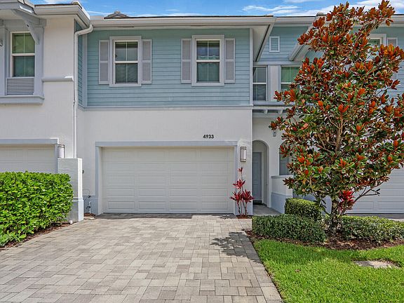2nd image of 4933 Pointe Midtown Way