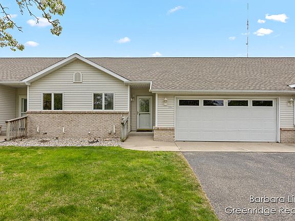 2nd image of 1594 Parker Dr #27