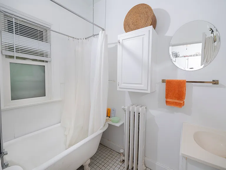 1168 Selby Ave #A — Photo 12