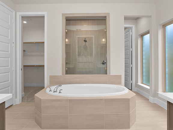 5th image of 3310 Key Lime Dr