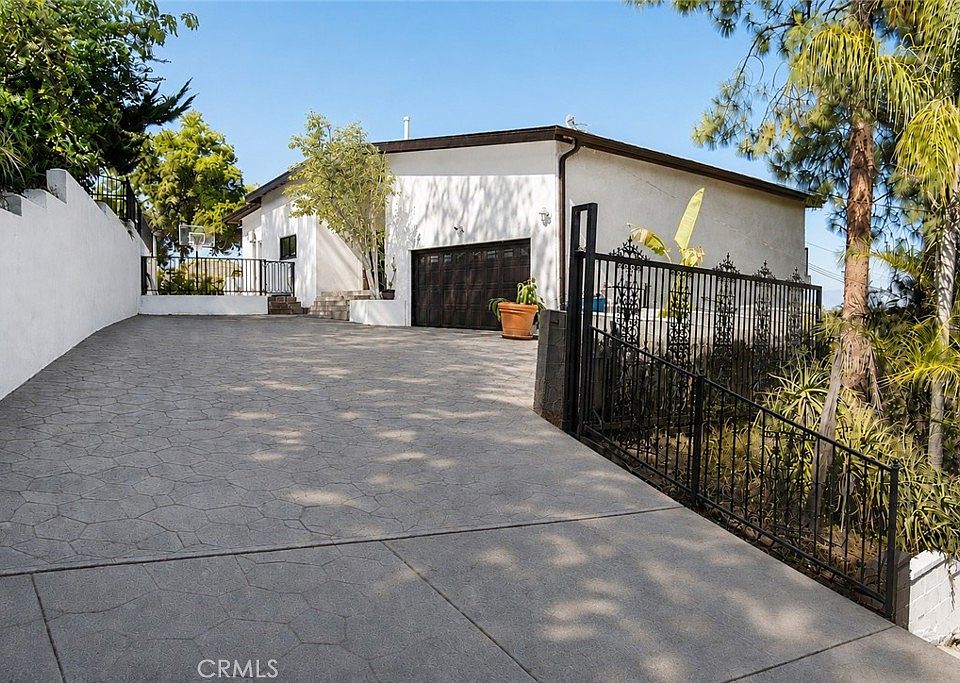 1st image of 4999 Alatar Dr