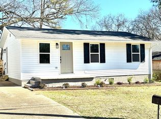 37 S Orleans St, Florence, AL 35630