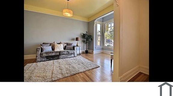 3rd image of 272 E Saint John St