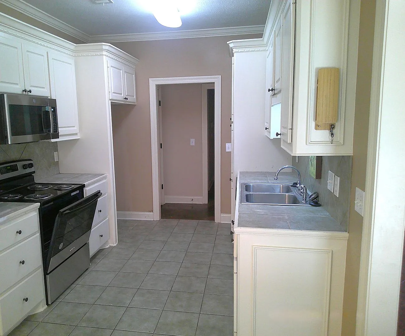 141 Creekside Drive Canton, MS 39046 — Photo 4