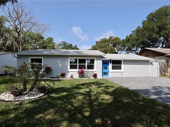 3rd image of 3050 Knollwood Cir