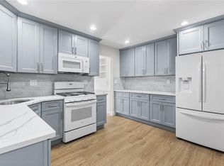 12 Brookridge Rd, New Rochelle, NY 10804