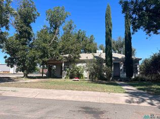 202 Ferndale St, Carlsbad, NM 88220