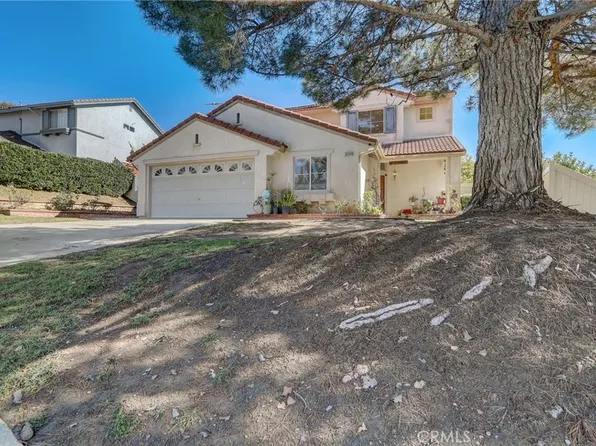 15254 Carey Ranch Ln, Sylmar, CA 91342