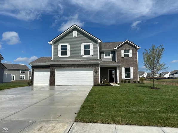 6606 W Sailboat Dr, Greenfield, IN 46140