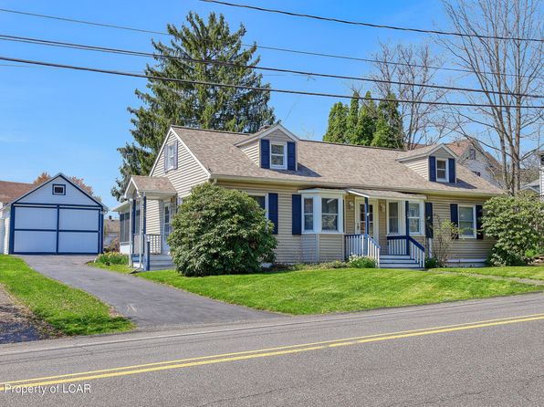 169 Oak St, Trucksville, PA 18708