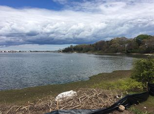 44 Hines Point, Vineyard Haven, MA 02568