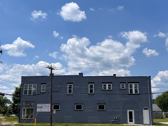 4th image of 2798 1st Ave #1
