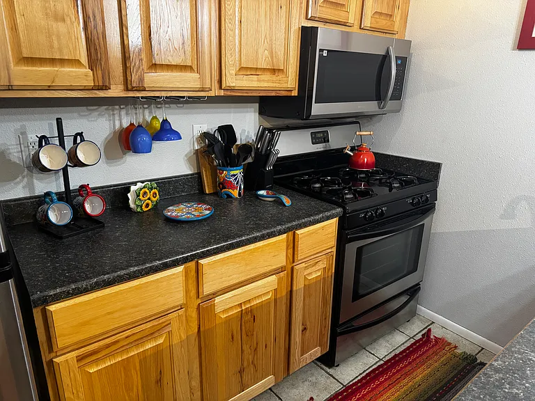 909 N Butler Ave #1 — Photo 3
