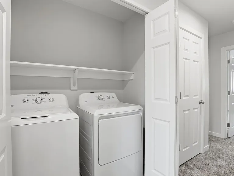 Apple Valley Town Homes — Photo 26