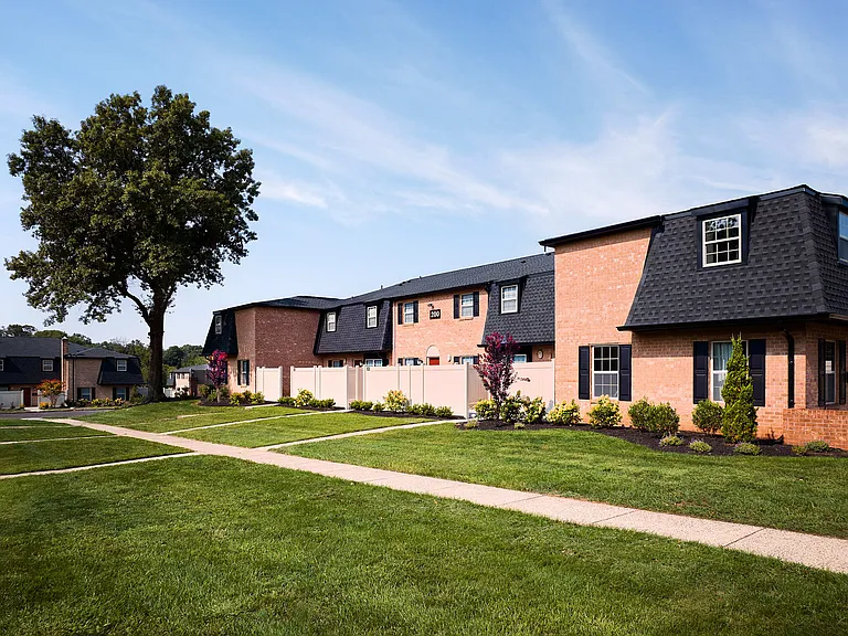 Woods Edge Exterior