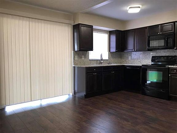 5th image of 260 Mante Dr