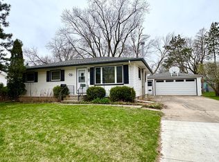 711 5th Ave SE, Stewartville, MN 55976