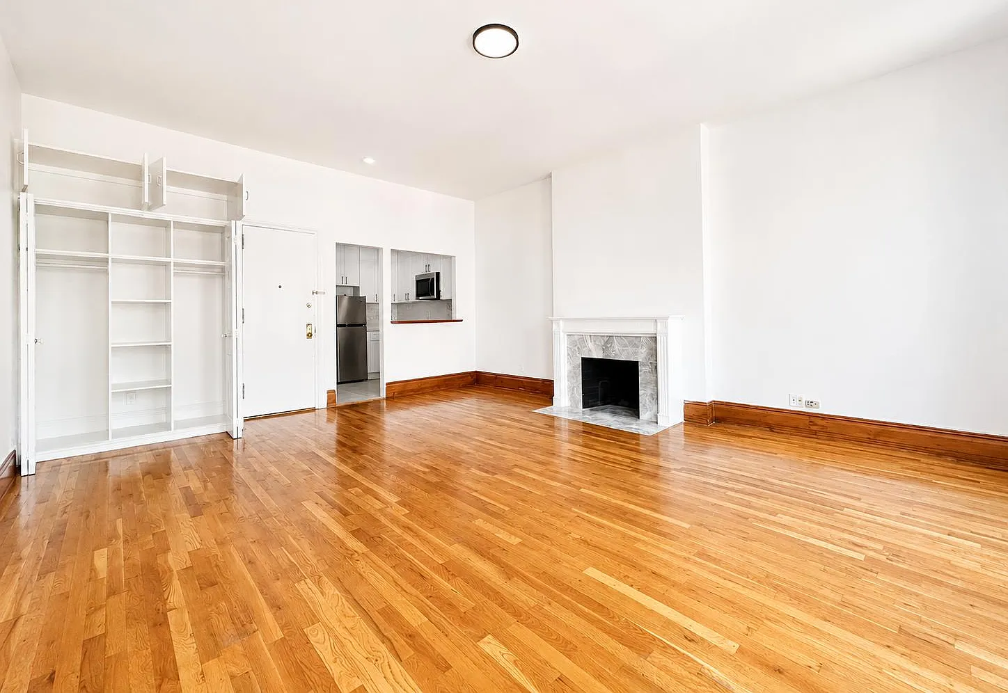 302 West 107th Street — Photo 3