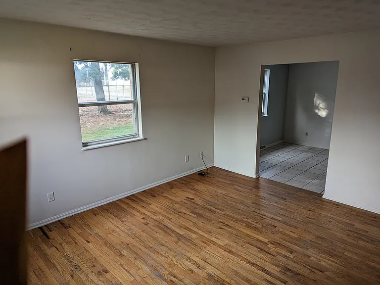 545 W Highland Ave #3 — Photo 2