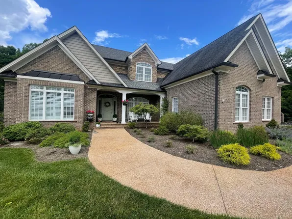 104 McKenna Cir, Lynchburg, VA 24503