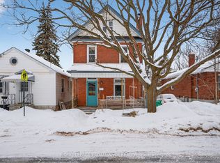 590 Murray St, Peterborough, ON K9H2V1