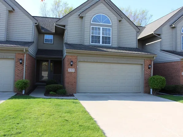 777 Taylor St, Chelsea, MI 48118