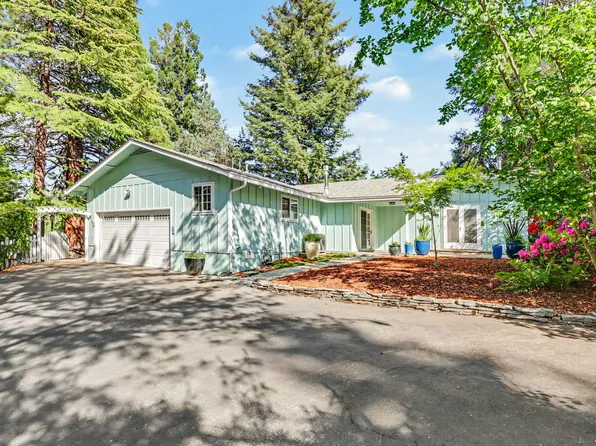 880 S Oregon St, Jacksonville, OR 97530