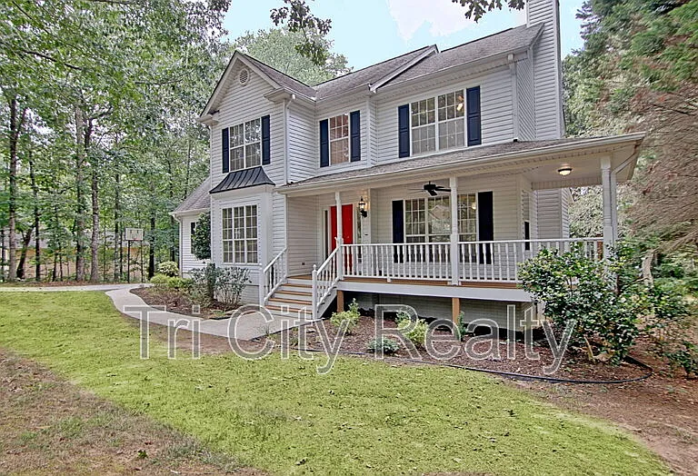 49 Montrose Ln — Photo 3