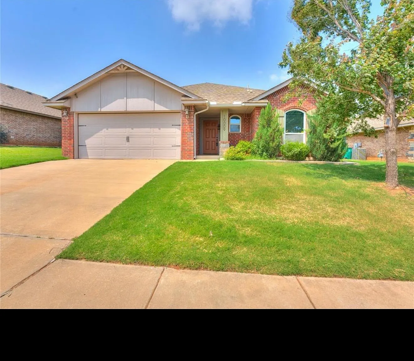 3 bed, 1437 sqft, $1,750 — Photo 1