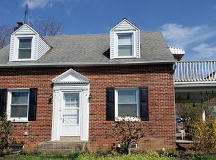 411 Delp Rd, Lancaster, PA 17601