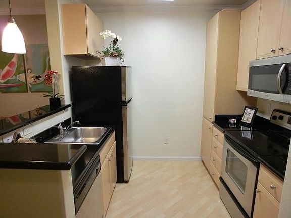5th image of 801 S Winchester Blvd APT 4309