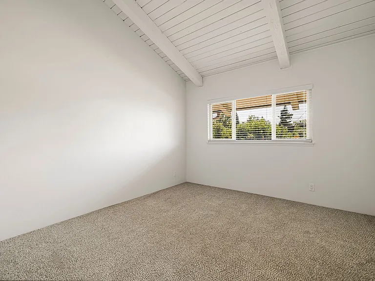 Villa Del Mar Apartments — Photo 28