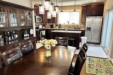 9520 S Ridgeway Ave — Photo 4