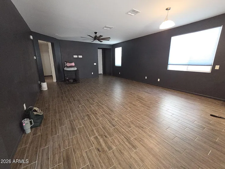 17353 W Patrick Ln — Photo 5
