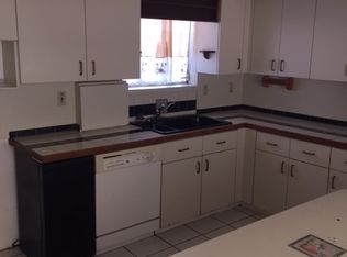 7741 Raleigh St, Hollywood, FL 33024