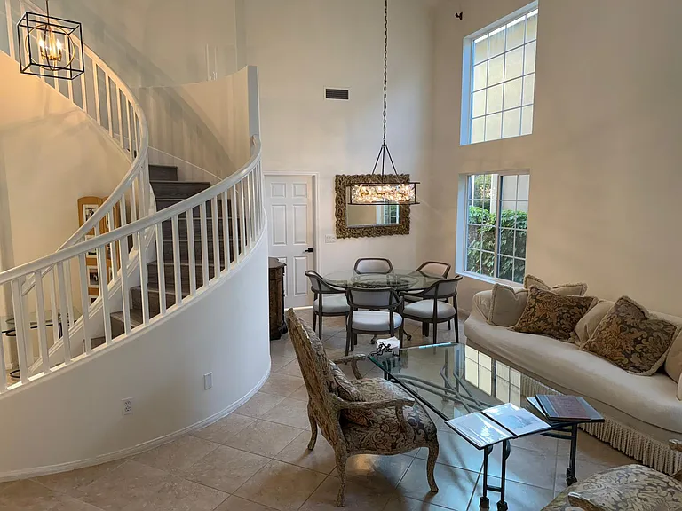 27601 Kathy Ct — Photo 3