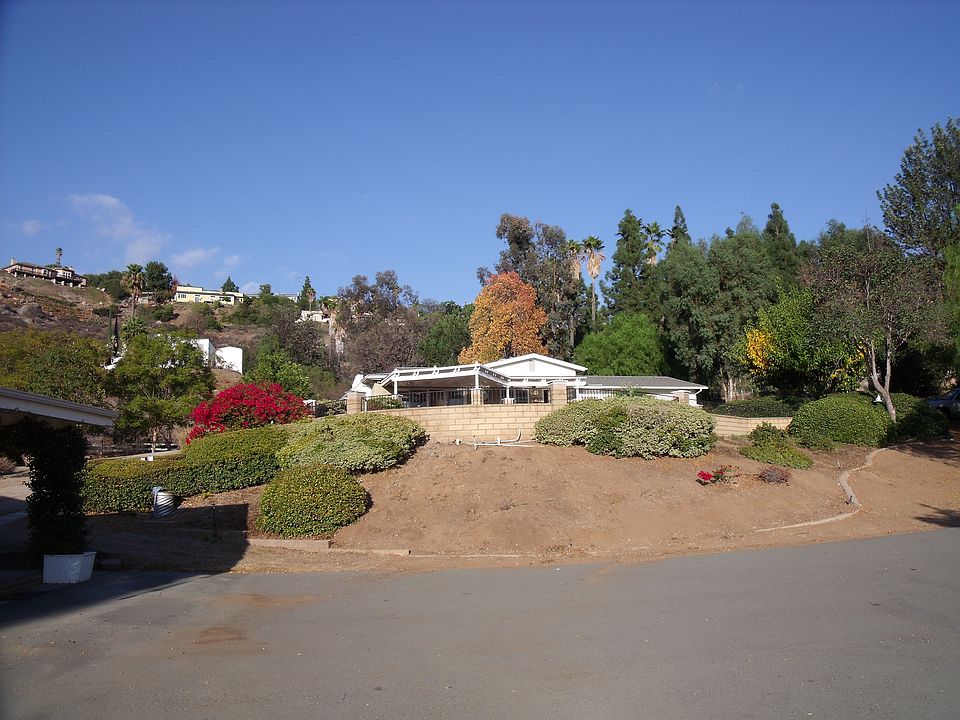 1st image of 1180-82 Crystal Ln