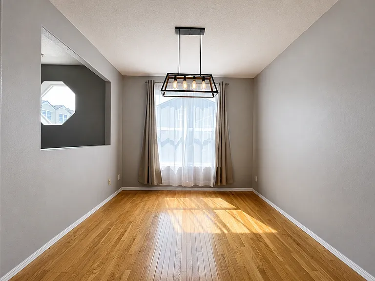 2677 NW Preston Ct — Photo 10
