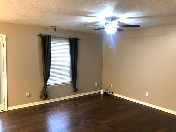 4th image of 603 McKean Dr