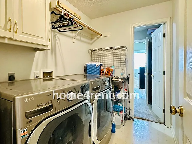 12648 S Hallet St — Photo 40
