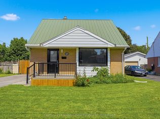 63 4th Ave, Quinte West, ON K8V5N5