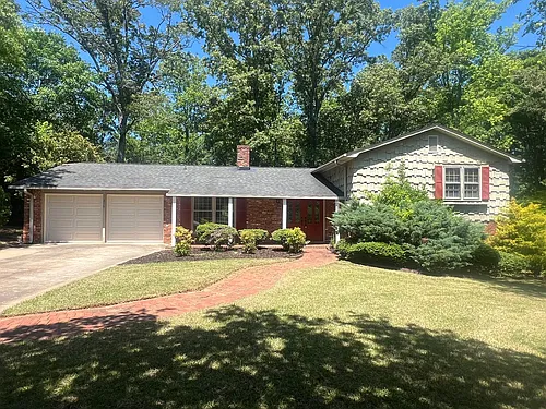 215 York Dr Photo 1
