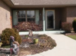 7529 Timber Falls Ct, Franklin, OH 45005