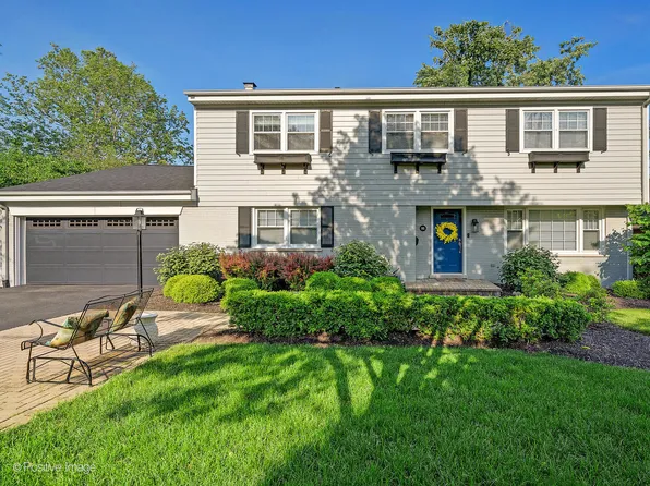 195 N Park Blvd, Glen Ellyn, IL 60137