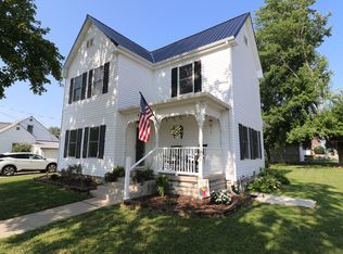 305 S Main St, Versailles, IN 47042