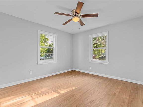 2nd image of 3233 New York Ave